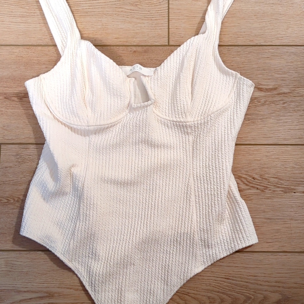 Astr the label aria bodysuit XL off white